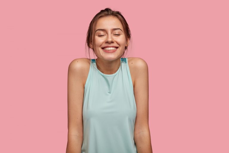 sonrisa perfecta con implantes dentales